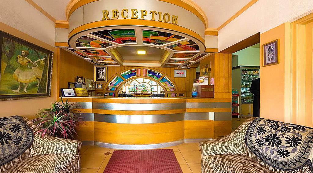 Hotel Silver Oak Утакаманд Экстерьер фото